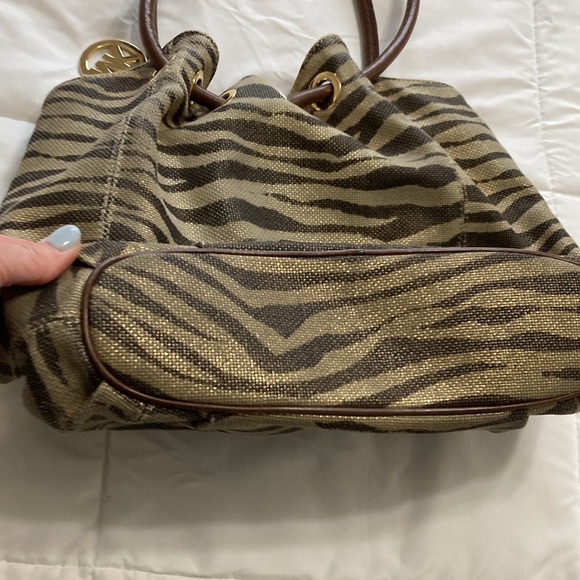 Michael Kors hobo bag - Picture 3 of 4